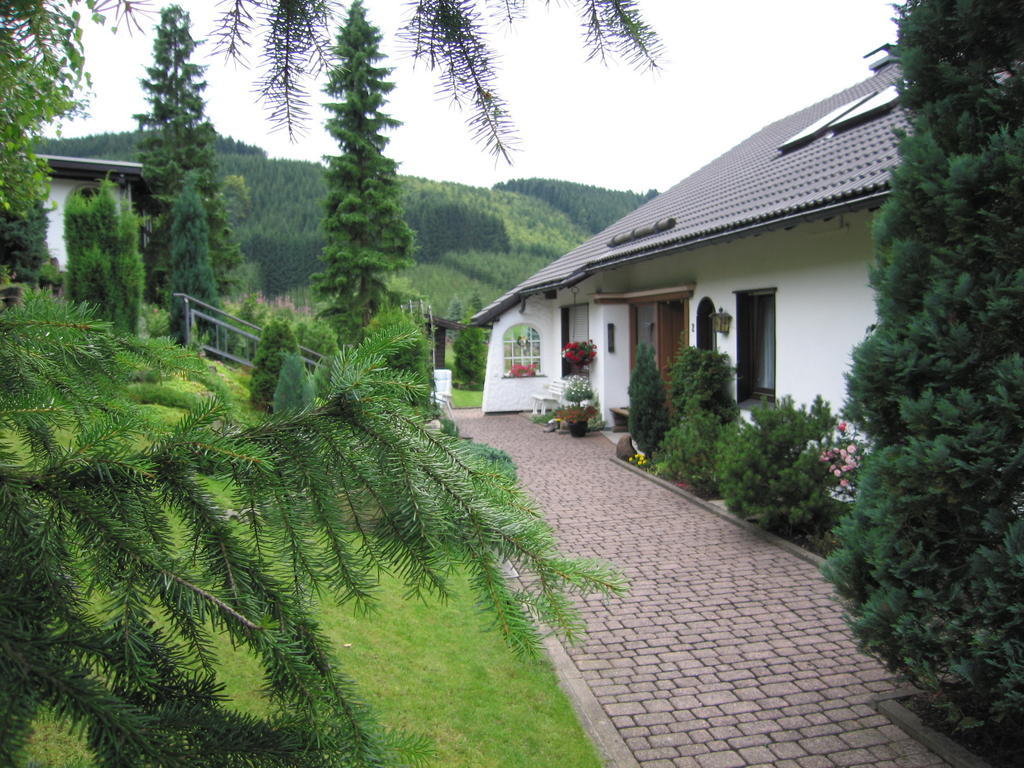 Ferienwohnung Buecker Schmallenberg Buitenkant foto
