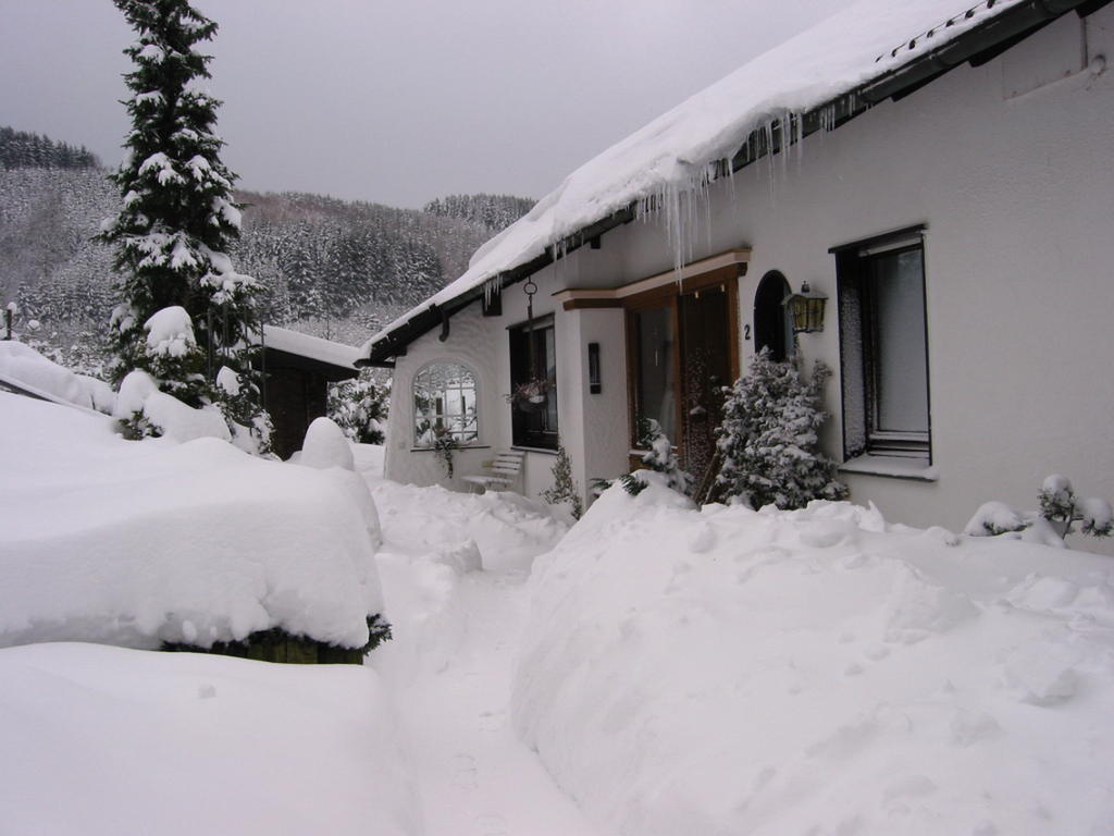 Ferienwohnung Buecker Schmallenberg Buitenkant foto