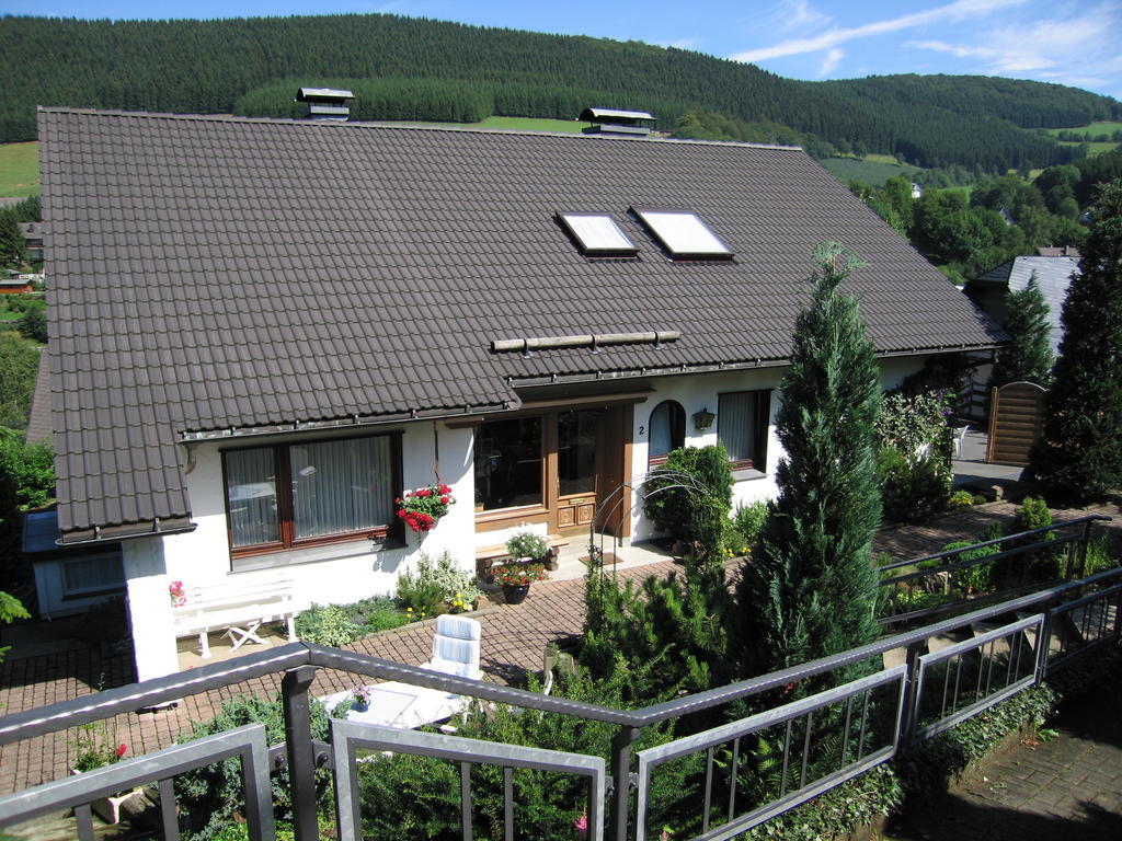 Ferienwohnung Buecker Schmallenberg Buitenkant foto